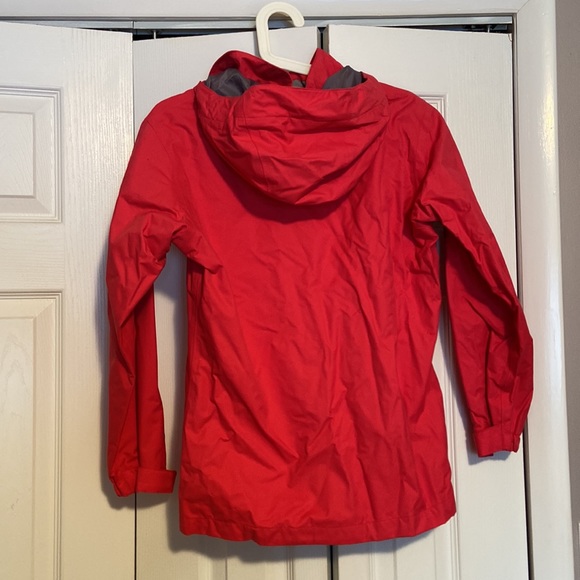 North face lightweight jacket - Picture 2 of 3